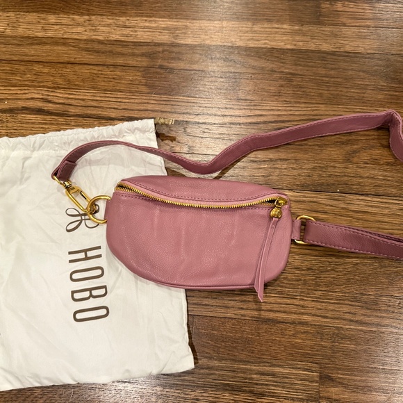 HOBO Handbags - Like NEW! Hobo Belt Bag